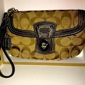 Vintage COACH wristlet